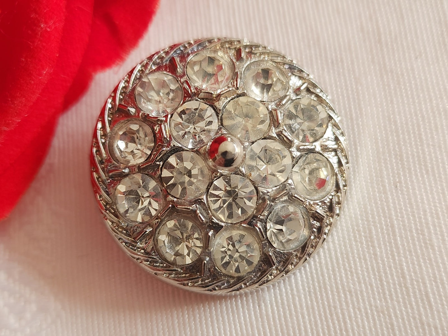 Gros bouton acrylique argenté avec strass en verre pied 2,8 cm ou 28 mm G7J