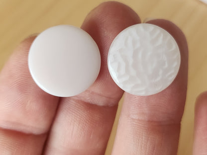 Duo boutons anciens en verre vintage rose trés clair 1,8 cm G18A