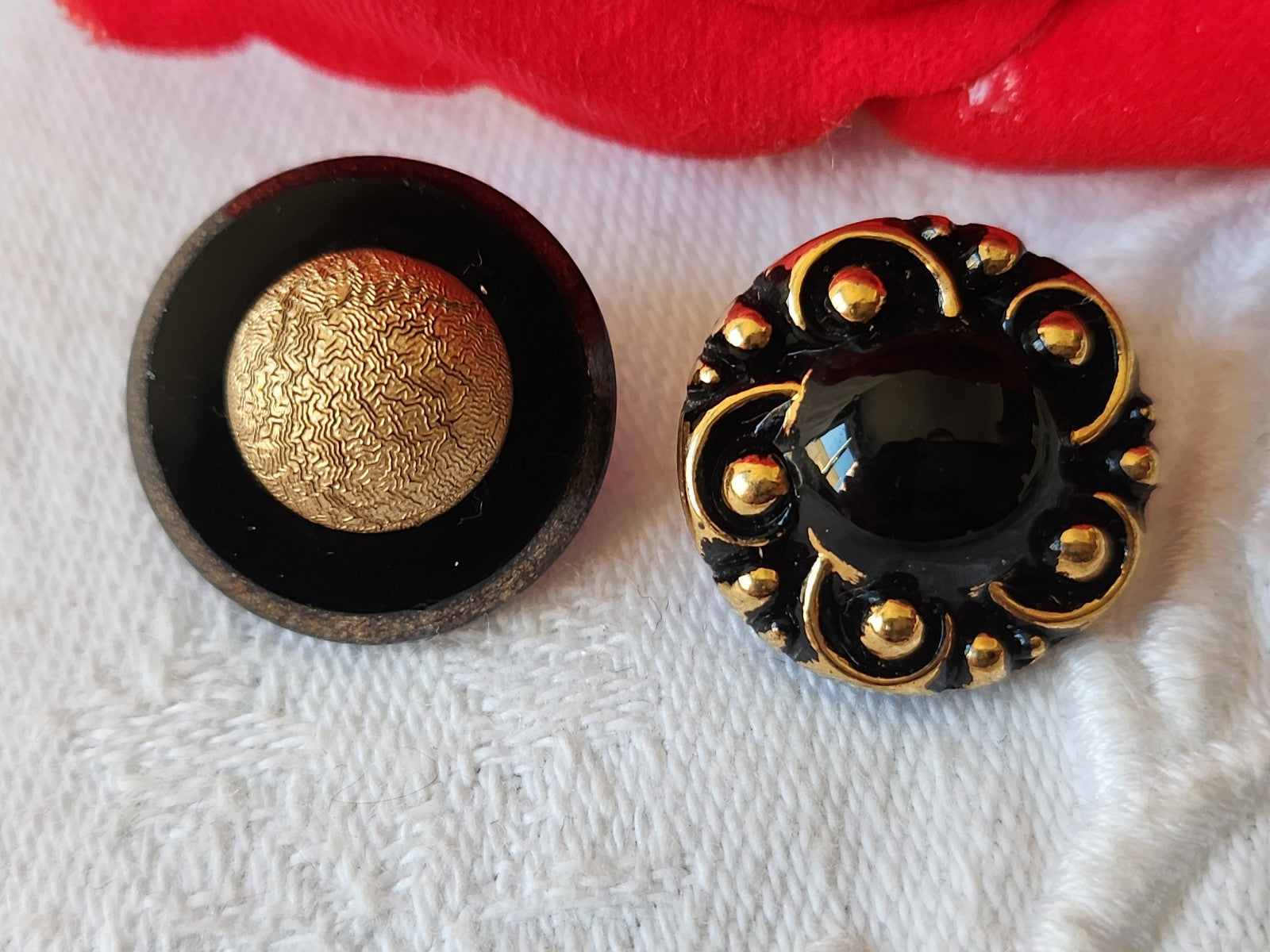 Duo boutons anciens en verre noir doré vintage 1,7 cm D7I