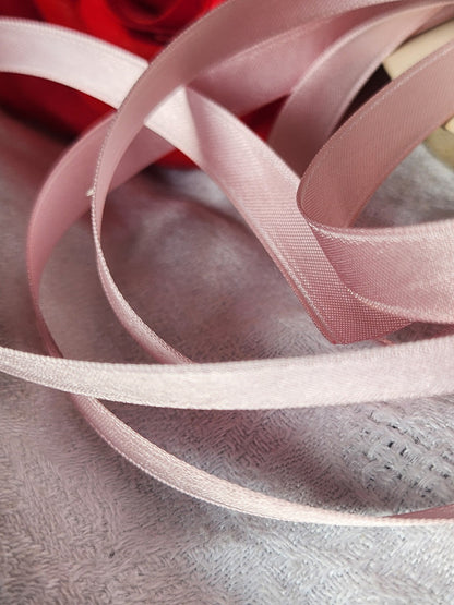 fin ruban ancien acétate rose 5 mètres sur 1 cm modiste mercerie B5 n°17
