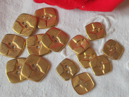 Lot 14 boutons vintage en métal carré 1,3 et 1,8 cm trous ref 403