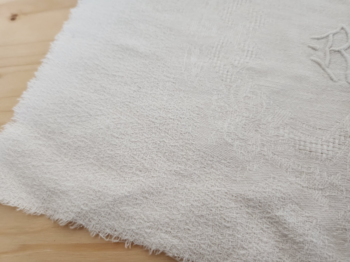 Monogramme ancien RU  pour création récup patchwork couture B8