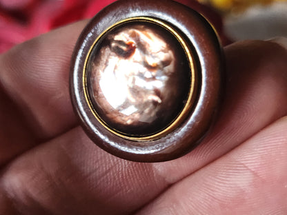 Gros bouton vintage avec cabochon en nacre marron 2,5  cm G8K
