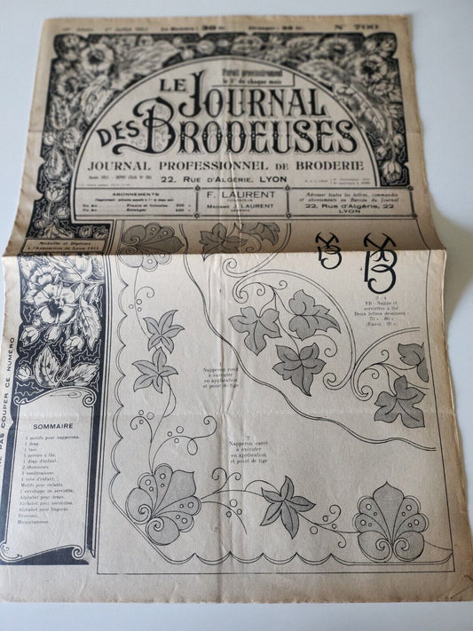 Le journal des brodeuses 1953  n° 700 napperons service a taie motif enfant