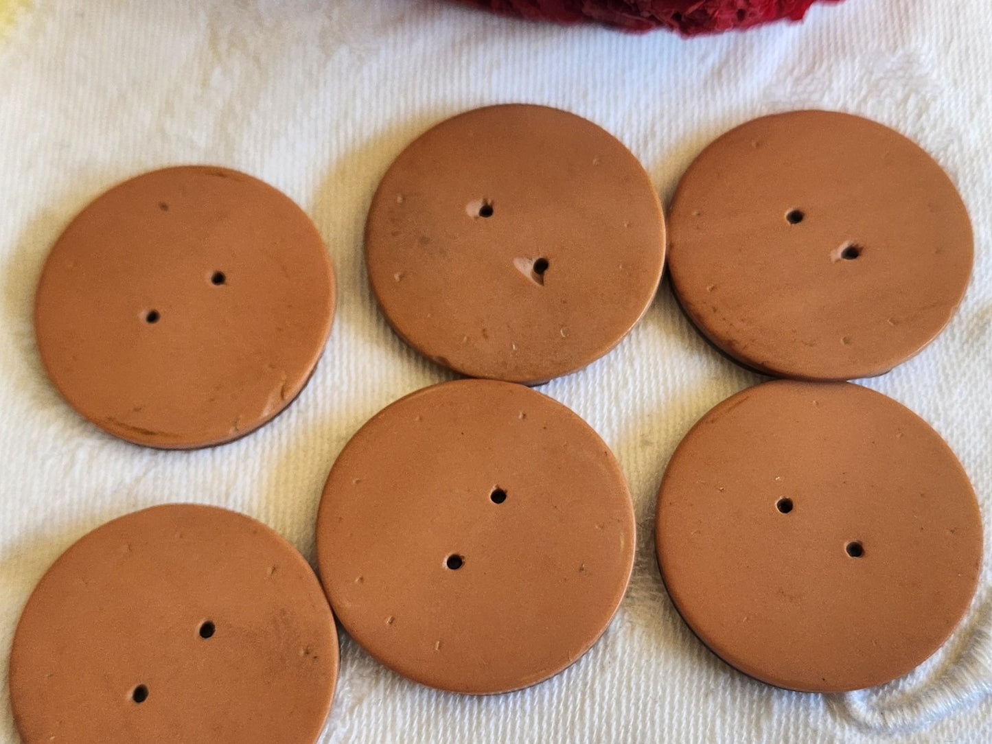 Lot 6 gros boutons anciens art deco bicolore 3,1 cm ref 1467