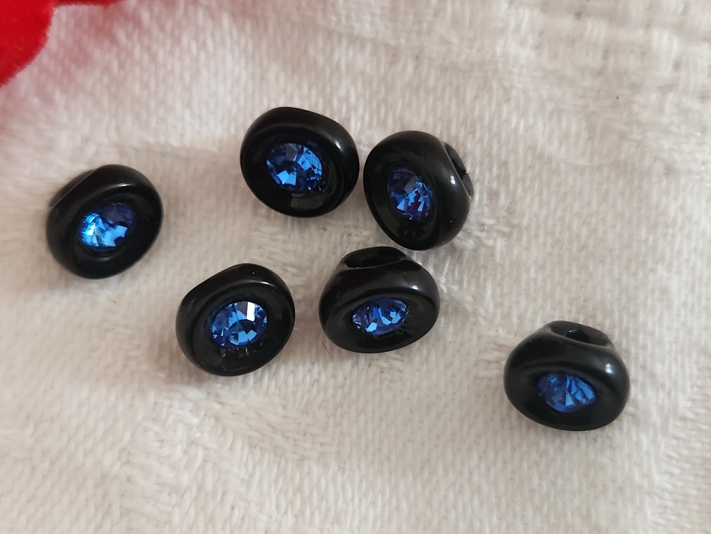 Lot 6 minuscules bouton en verre noir strass bleu vintage 0,7/08 cm ref 6358