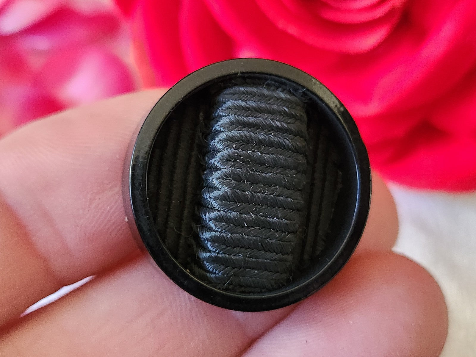 Gros bouton vintage coeur en passementerie noir   pied 2,7 cm G18I
