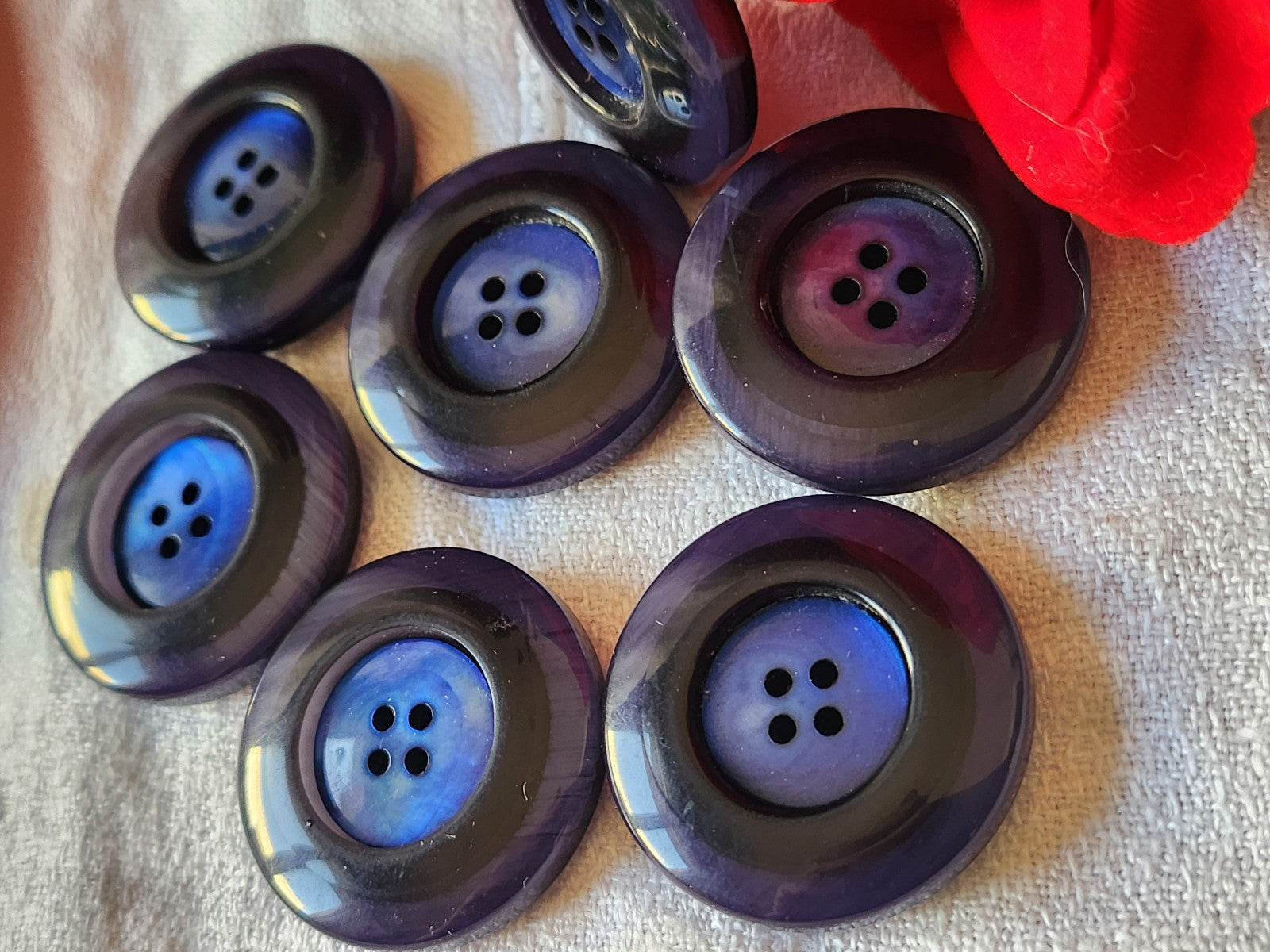 Lot 7 gros boutons vintage bleu coeur en nacre 3 cm ref 6124