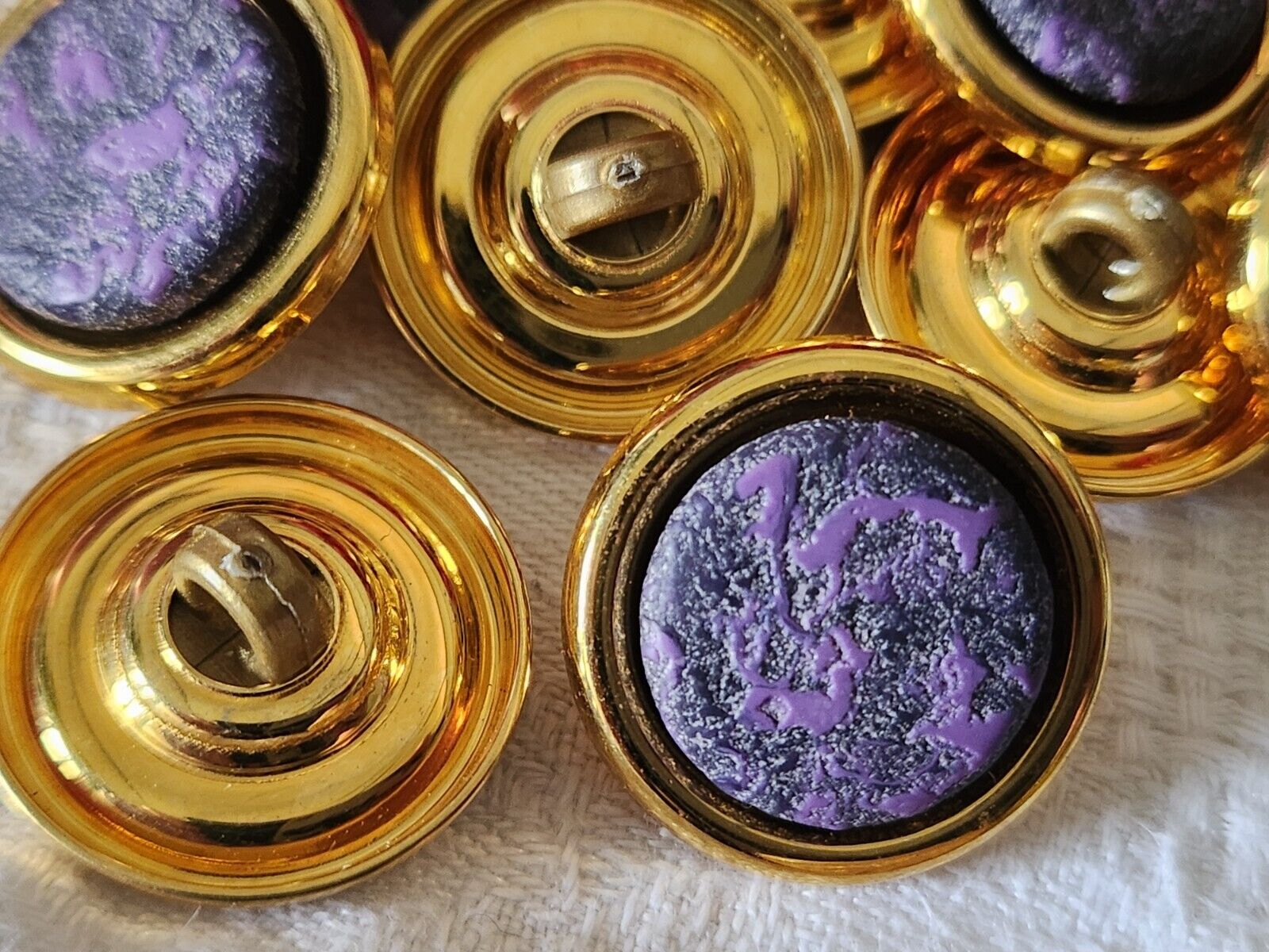 Lot 6 boutons vintage métal teinte violet marbré pied 2,1 cm ref 4696