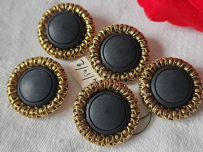 Lot 5 boutons en métal dentelle coeur mat vintage pied 2,2 cm ref 1647