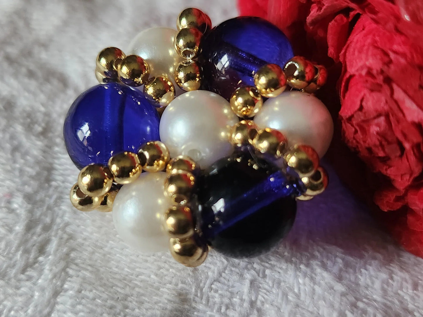 Bouton vintage métal torsade perle en verre parurier bleu 2,7 cm ref 5187