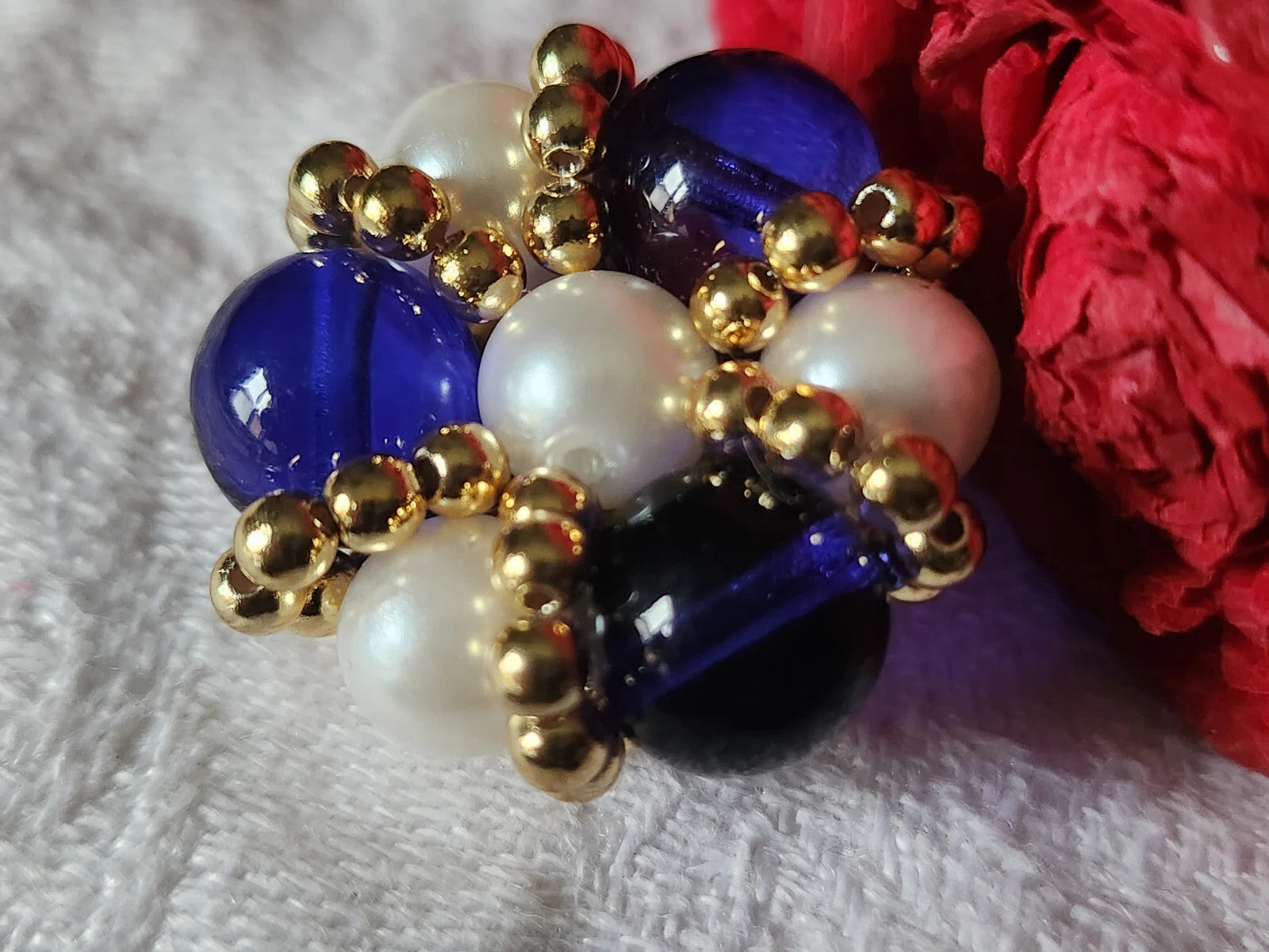 Bouton vintage métal torsade perle en verre parurier bleu 2,7 cm ref 5187