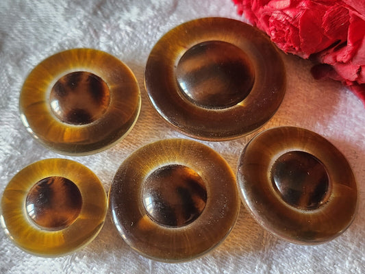 Lot 5 ravissants boutons vintage  marron panaché  1,8 à 2,7 cm ref 4787