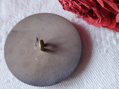 Collection bouton ancien gris camaieu motif feuillage relief 3,3 cm G8N