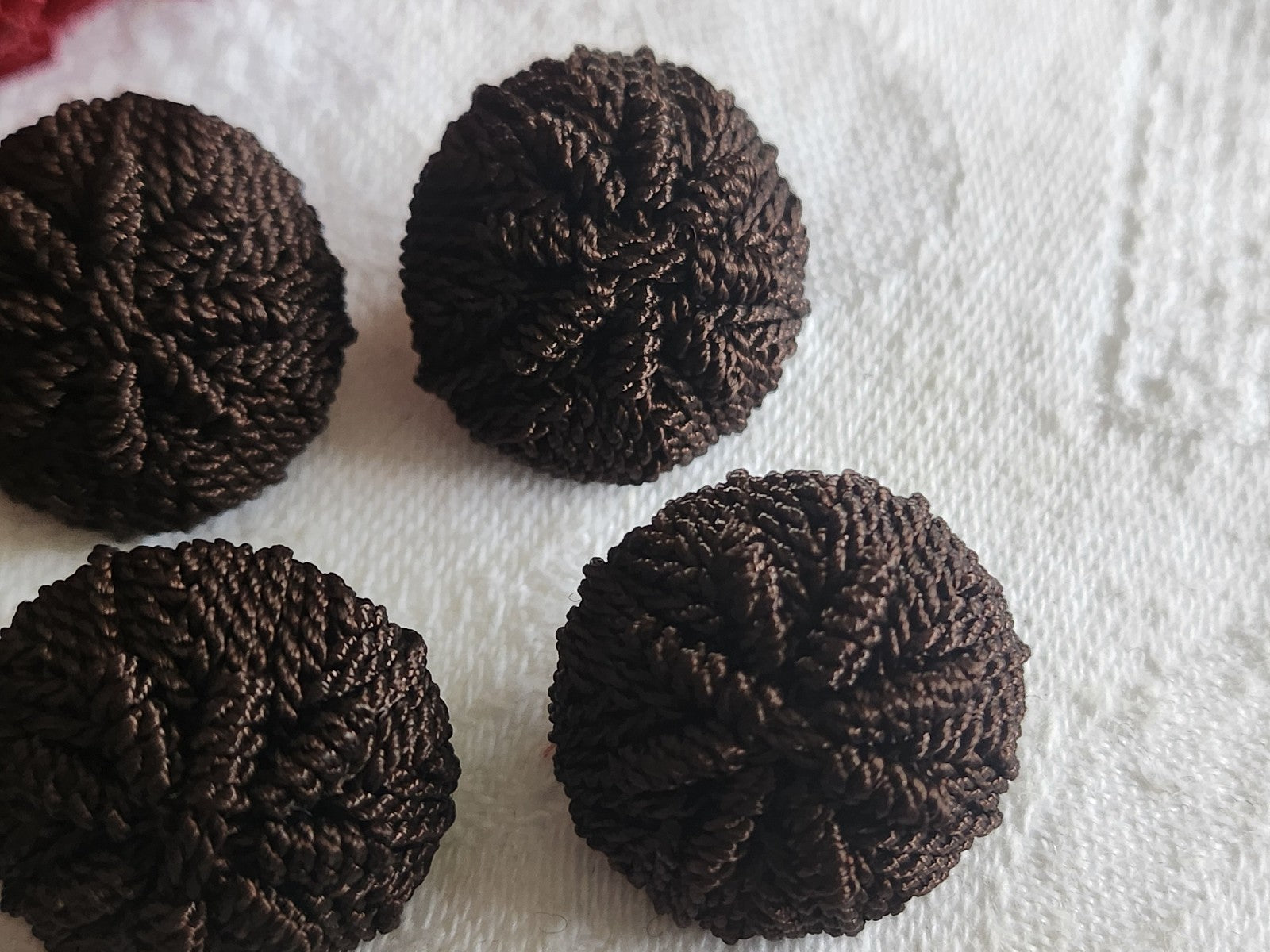Lot 6 boutons anciens vintage passementerie marron lumineux  2,1 cm ref 6084