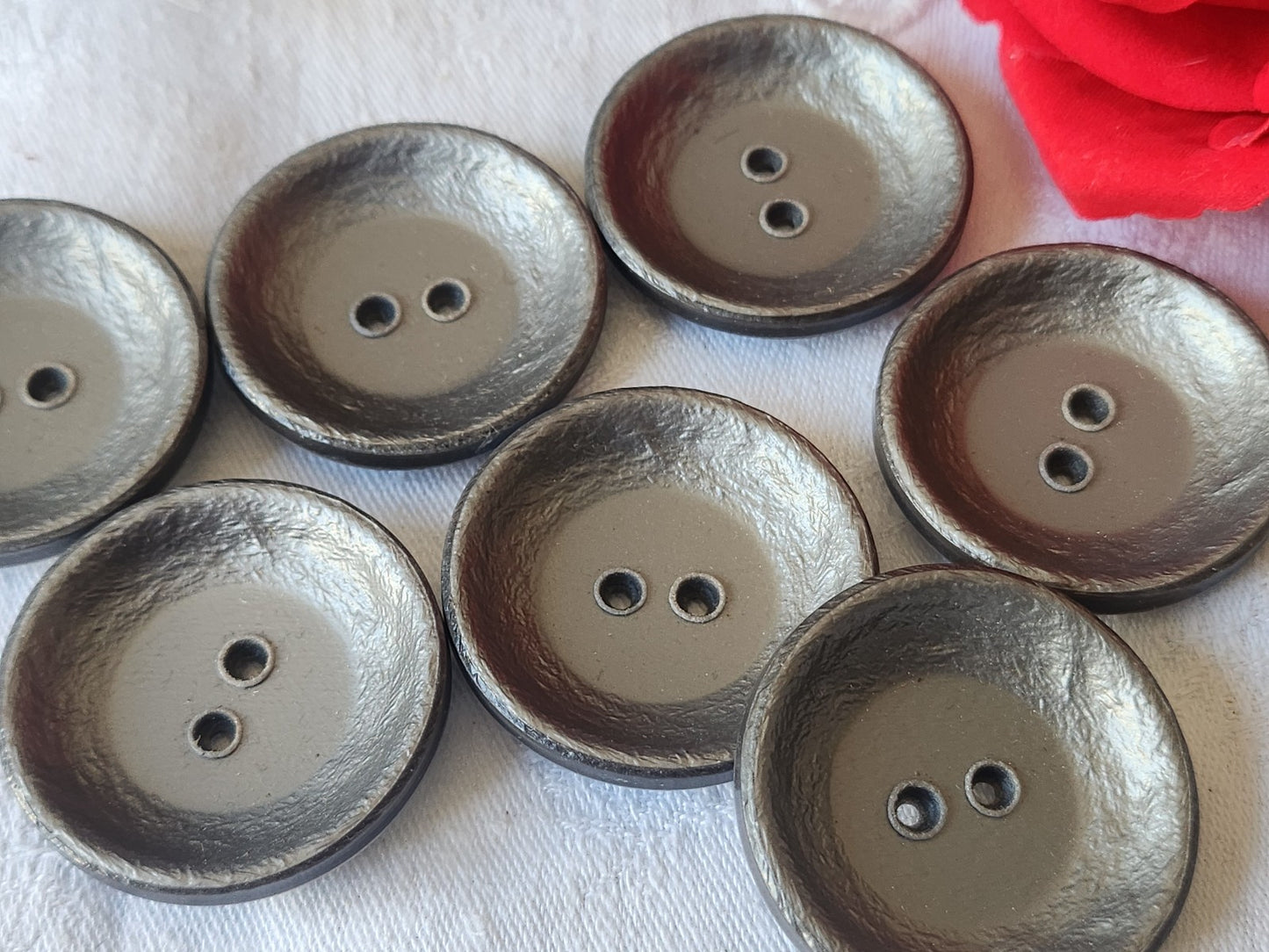 Lot 7 énormes  boutons vintage gris argenté 4 cm manteau ref 504