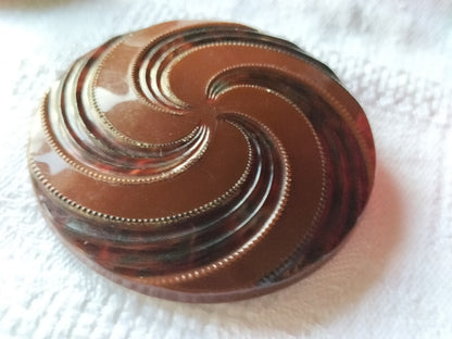 Enorme bouton ancien en celluloid mordoré 5,3 cm ou 53 mm ref 1275