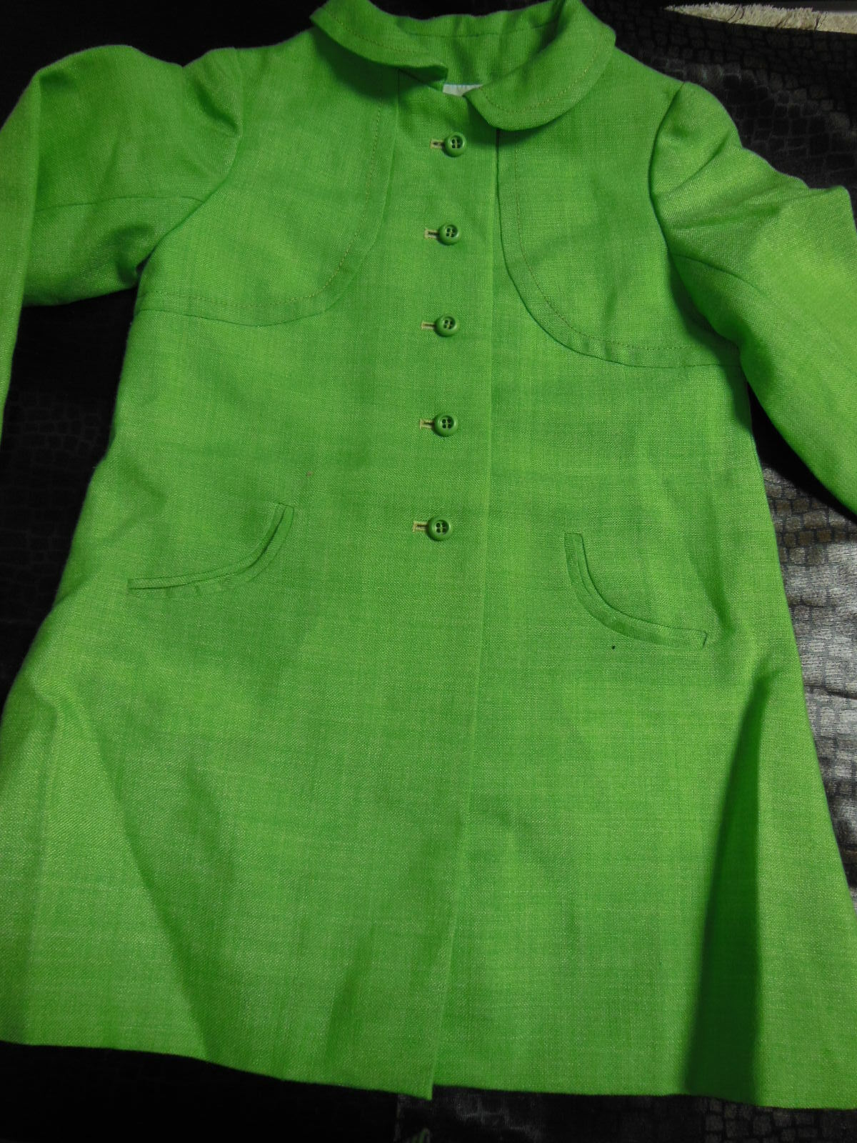 Veste ancienne trench verte neuve enfant fillette grande poupée B1