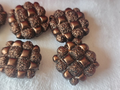 Lot 6 boutons vintage en résine marron tablette pied 1,7 cm motif carré ref 1442