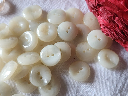 Lot 32 petits boutons vintage creme ombragé gris 1,2 cm ref 3180