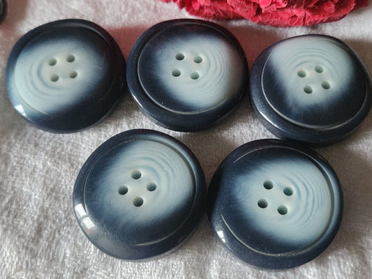 Lot 5 gros boutons vintage bleu effet corne trous epais 2,8 cm ref 5352