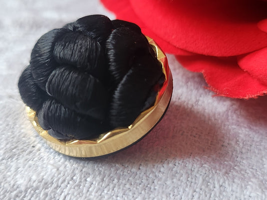 Gros bouton en résine et passementerie ancien vintage 2,4 cm D16G