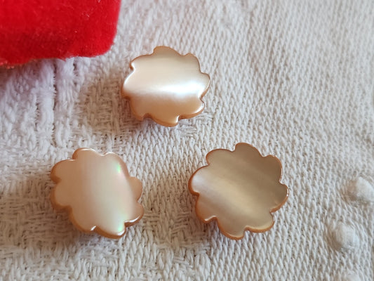 Collection Trio boutons vintage en nacre  pied 1,2 cm marron orangé spirale G16A