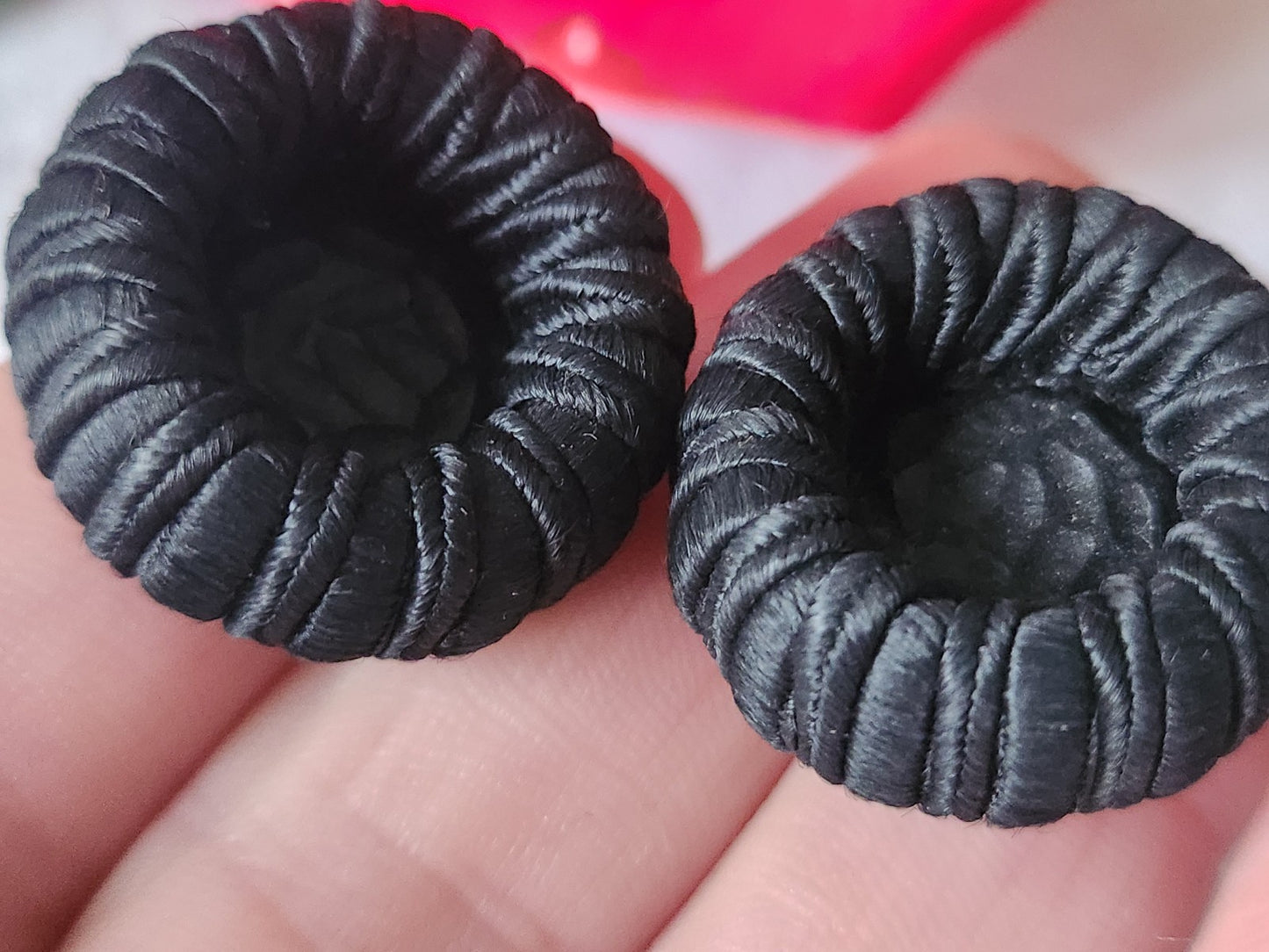 Duo boutons vintage en  passementerie noir vintage résine 2,5  cm D6J