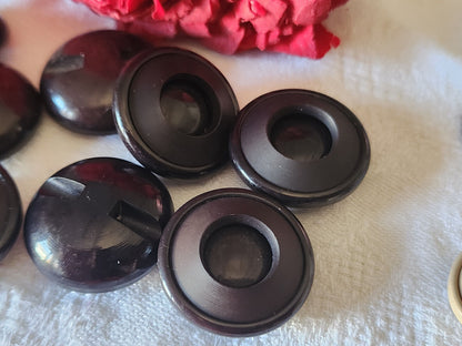 Lot 6  boutons vintage marron travaillé à pied 2,2 cm ref 5878