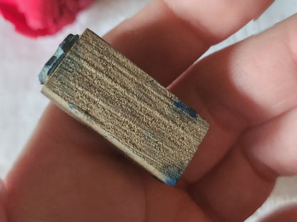Mini tampon ancien monogramme B  broderie feston collection couture mercerie