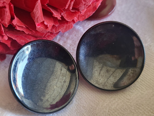 Duo boutons anciens en verre gris effet hématite diamètre 2,2 cm D15D