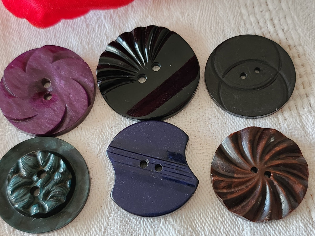 Lot 6 boutons ancien art deco bakelite plastique galalithe 2,5 / 2,9 cm ref 4023