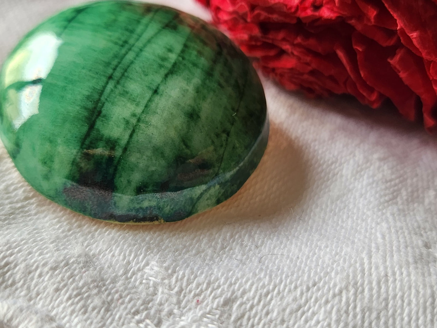 Collection bouton ancien Ceramique vert pied metal parurier 3,4 cm  G13o