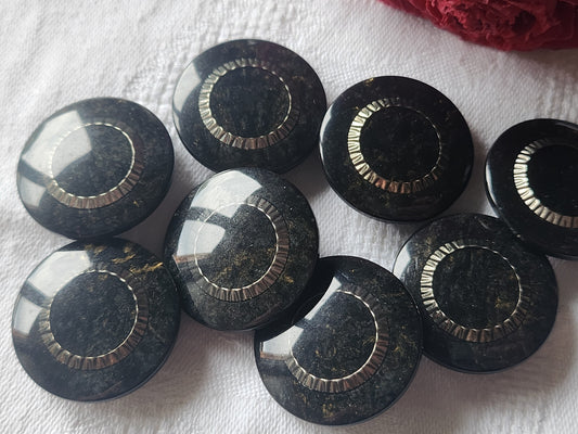 Lot 8 gros boutons vintage noir  inclusion  pied 2,7 cm manteaux lourd ref 4538