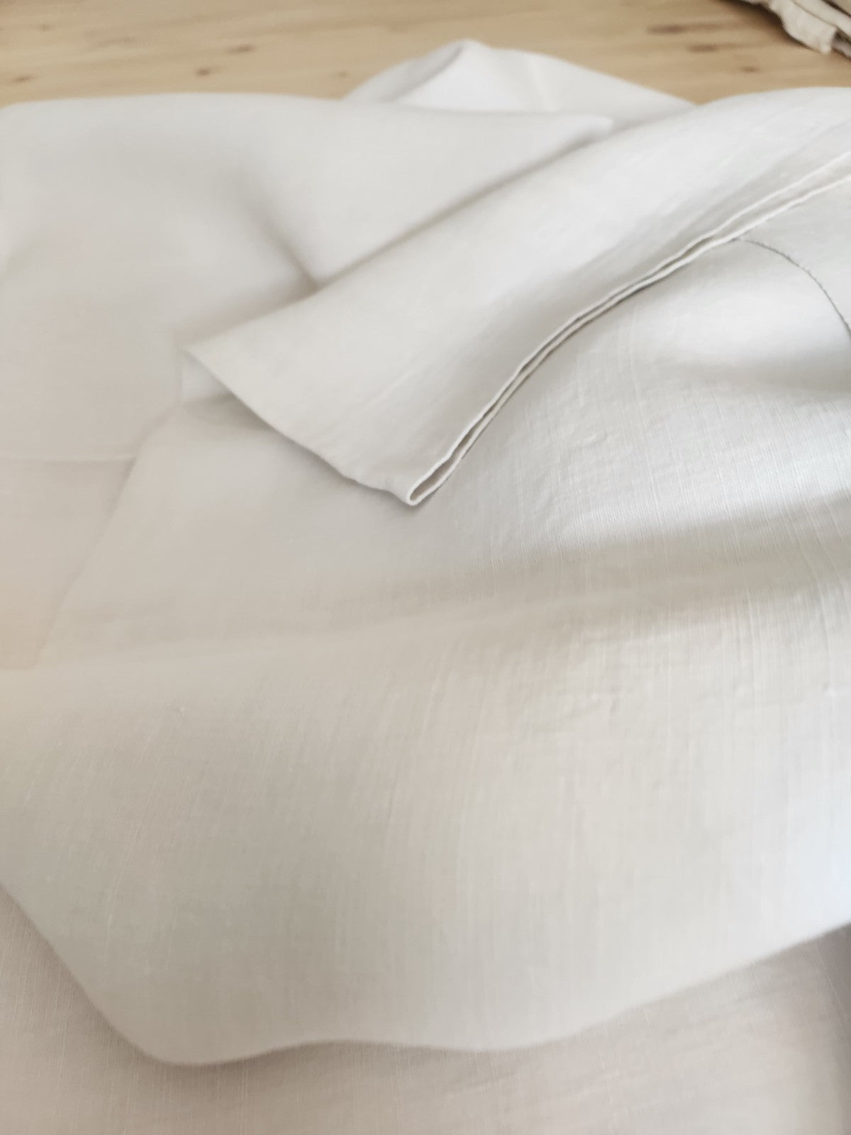 Ancienne nappe ou petit drap toile monogramme PC mini B6
