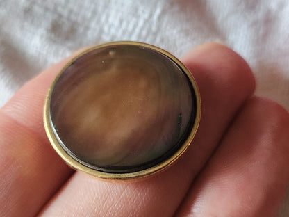 Gros bouton ancien monture métal coeur nacre superbe reflet 2,7 cm G3F