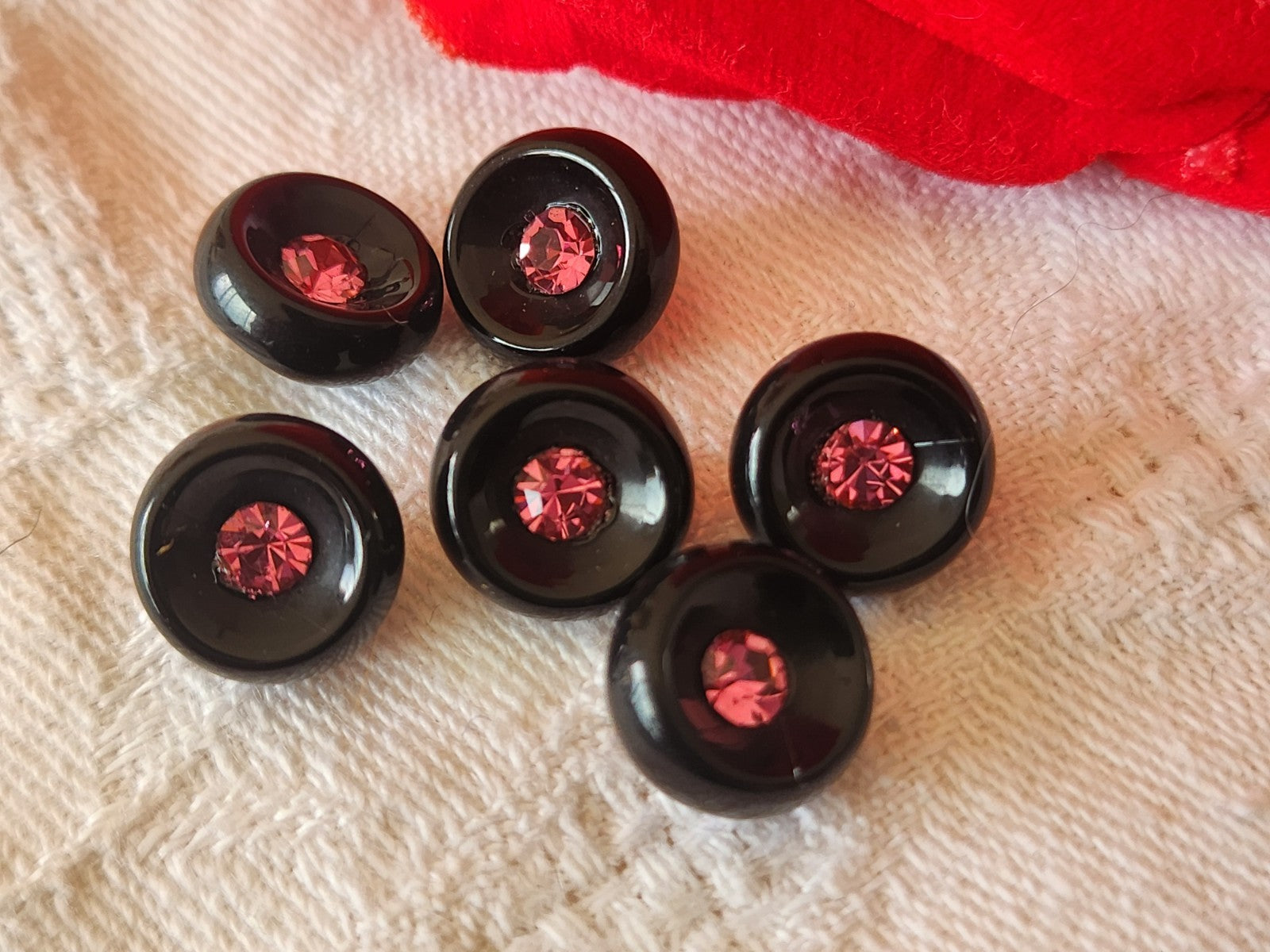Lot 6 mini boutons en verre noir strass rose vintage 1 cm ou 10 mm ref 6425