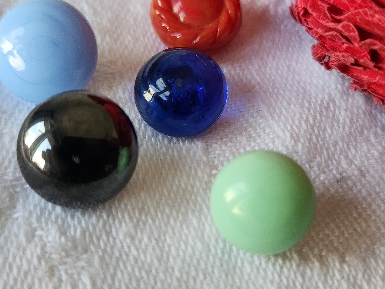 Lot 5 boutons anciens en verre grelot couleur 1 à 1,2 cm G14Q