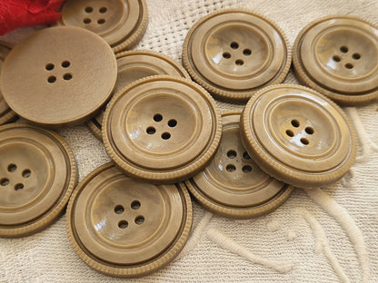 Lot 10 gros boutons anciens marron/gris marbré  diamètre 2,6 cm ref 3392