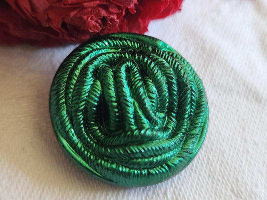 Gros bouton en verre vintage ancien 2,6 cm  vert satiné superbe G19G