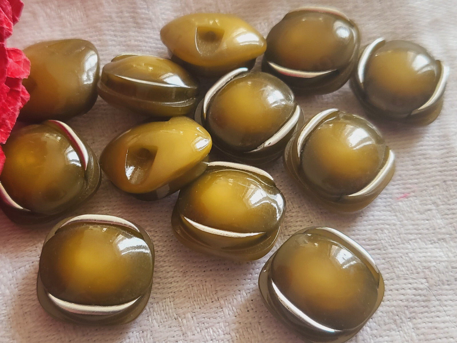 Lot 8 boutons vintage marron argenté pied 1,4 cm ref 5919