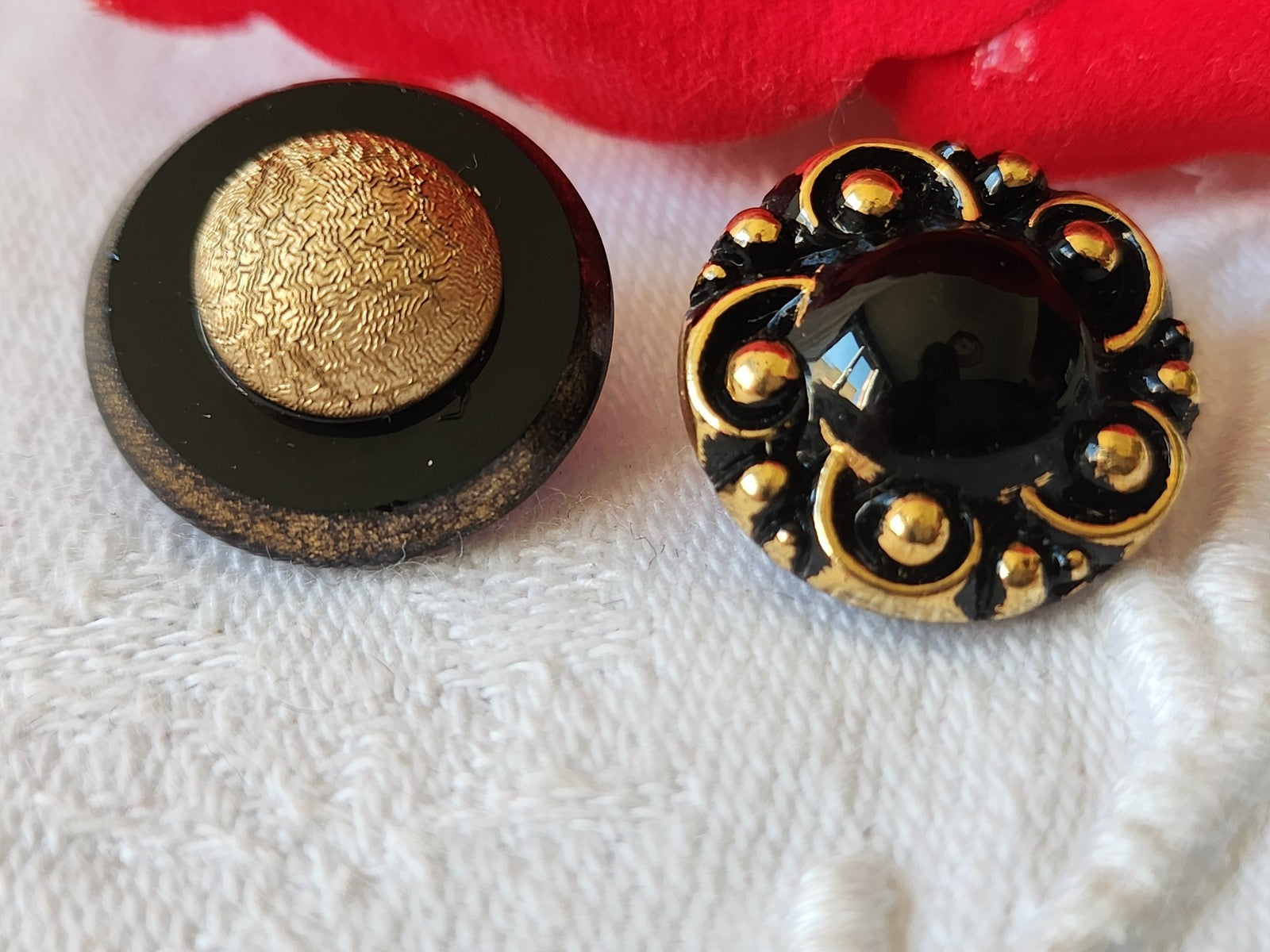 Duo boutons anciens en verre noir doré vintage 1,7 cm D7I