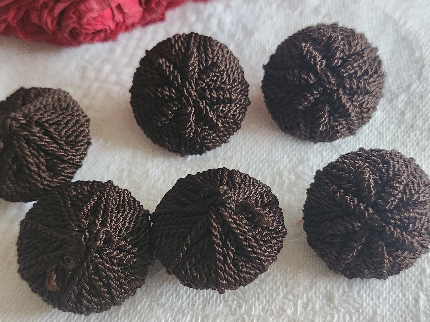 Lot 6 boutons anciens vintage passementerie marron lumineux  2,1 cm ref 6084