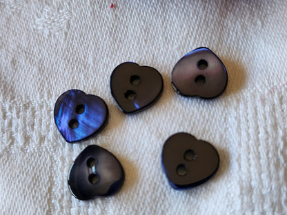 lot 5 mini boutons anciens en nacre forme de coeur bleu 1,1 cm ref 4906