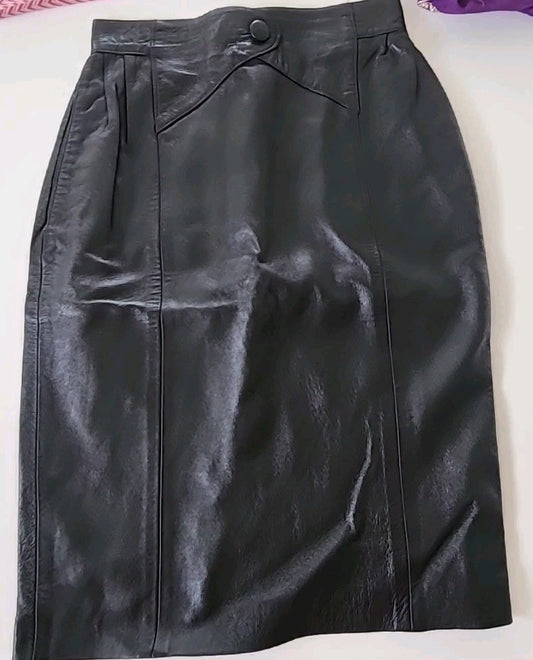 Pur vintage  jupe crayon en cuir noir taille haute 38 à vérifier ref portant