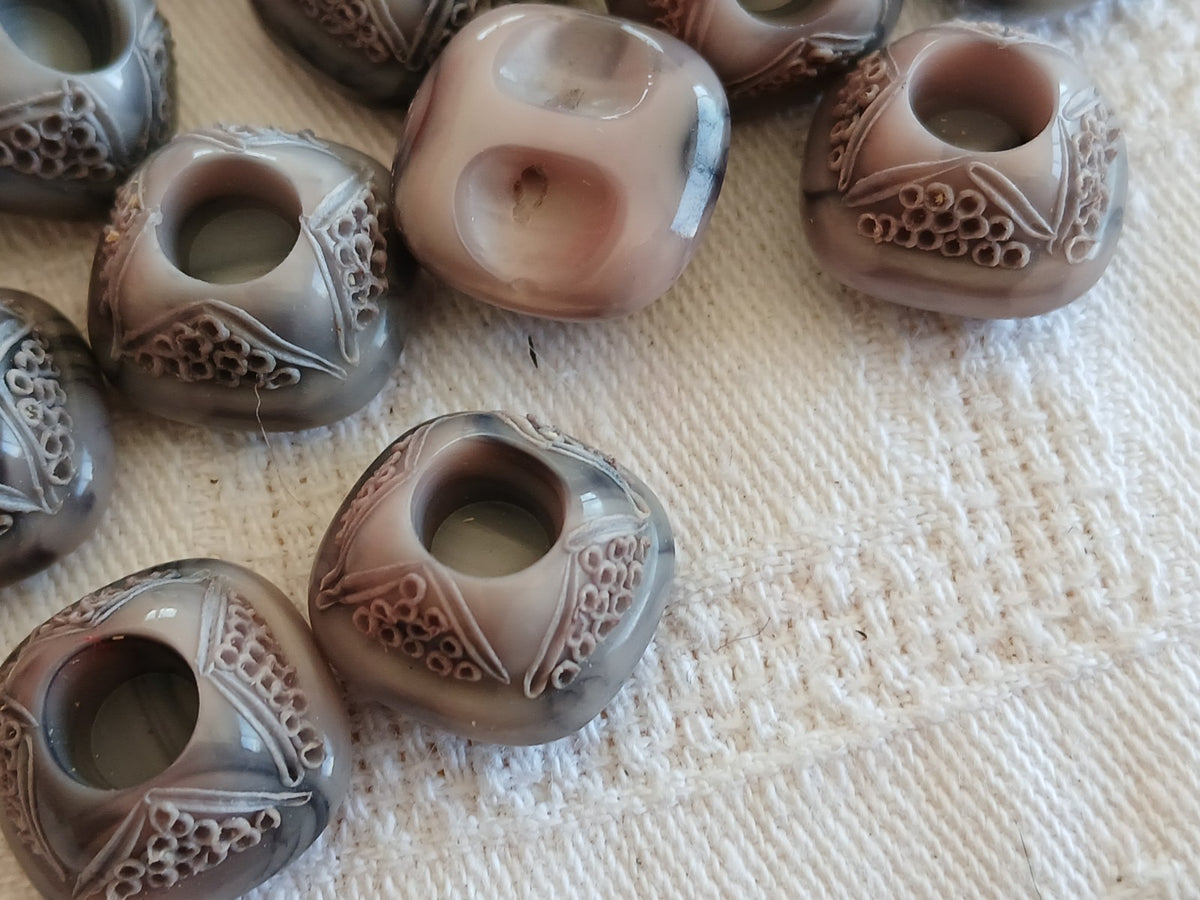 Lot 10 boutons vintage gris rose original 1,5 cm pied 15 mm ref 6490