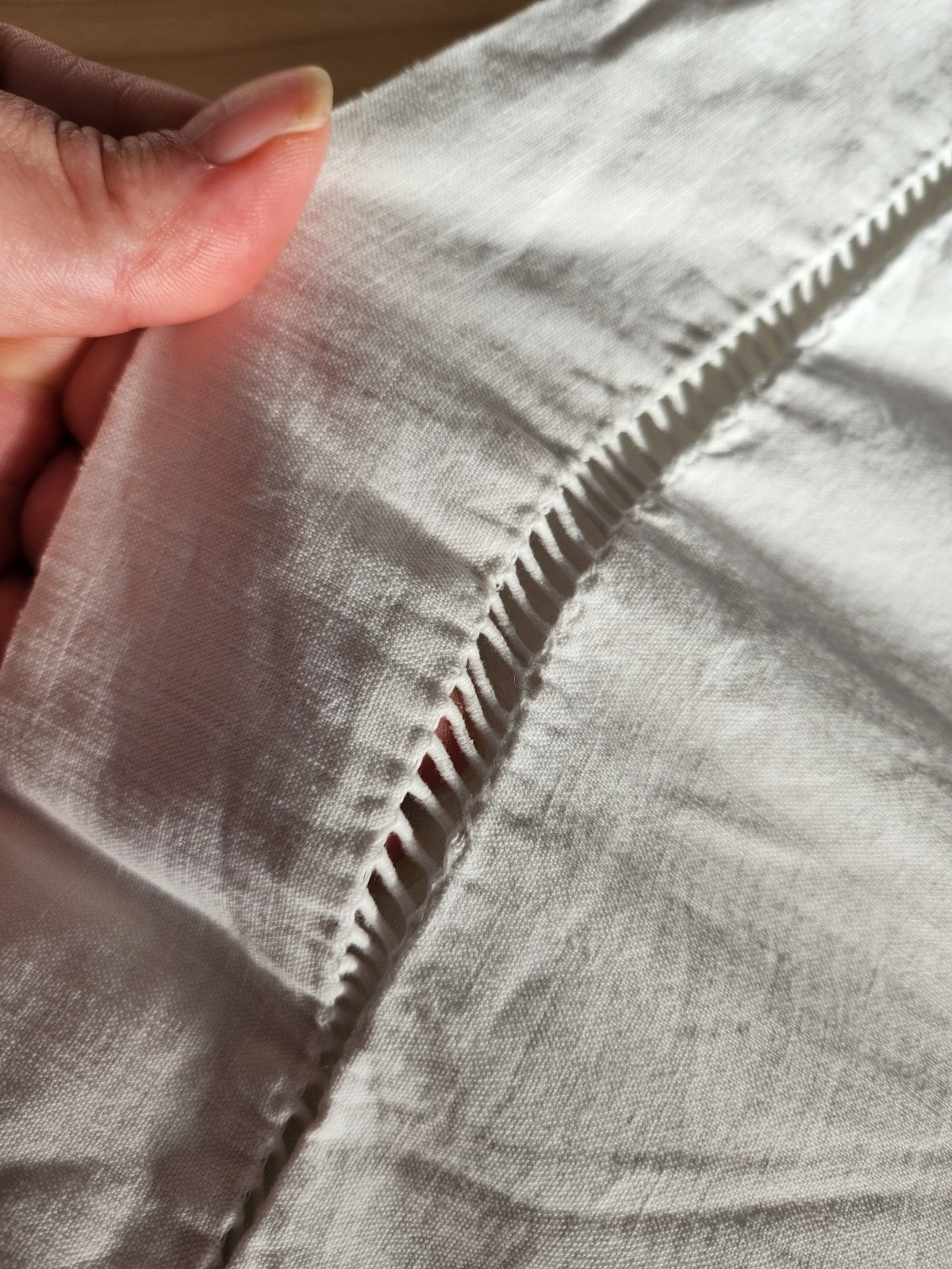 Ancien grand drap  coton monogramme CM jour 215 sur 310  cm  B8