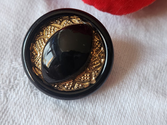 Gros bouton ancien en verre noir doré motif 2,2 cm G17K cm pied G17L