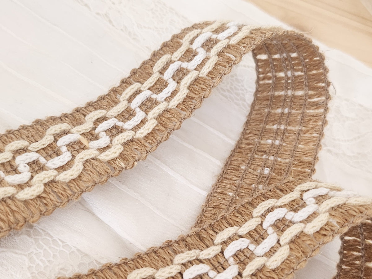 Galon vintage marron crème blanc large 4 m 80 sur3  cm A2