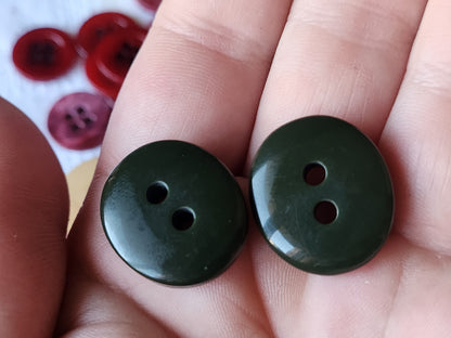 Lot 6 boutons vintage vert doré ovale épais 1,9 sur 2,2 cm ref 428